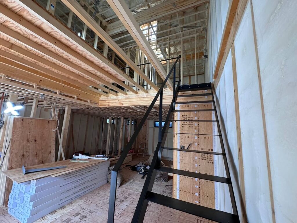 鉄骨階段の施工後