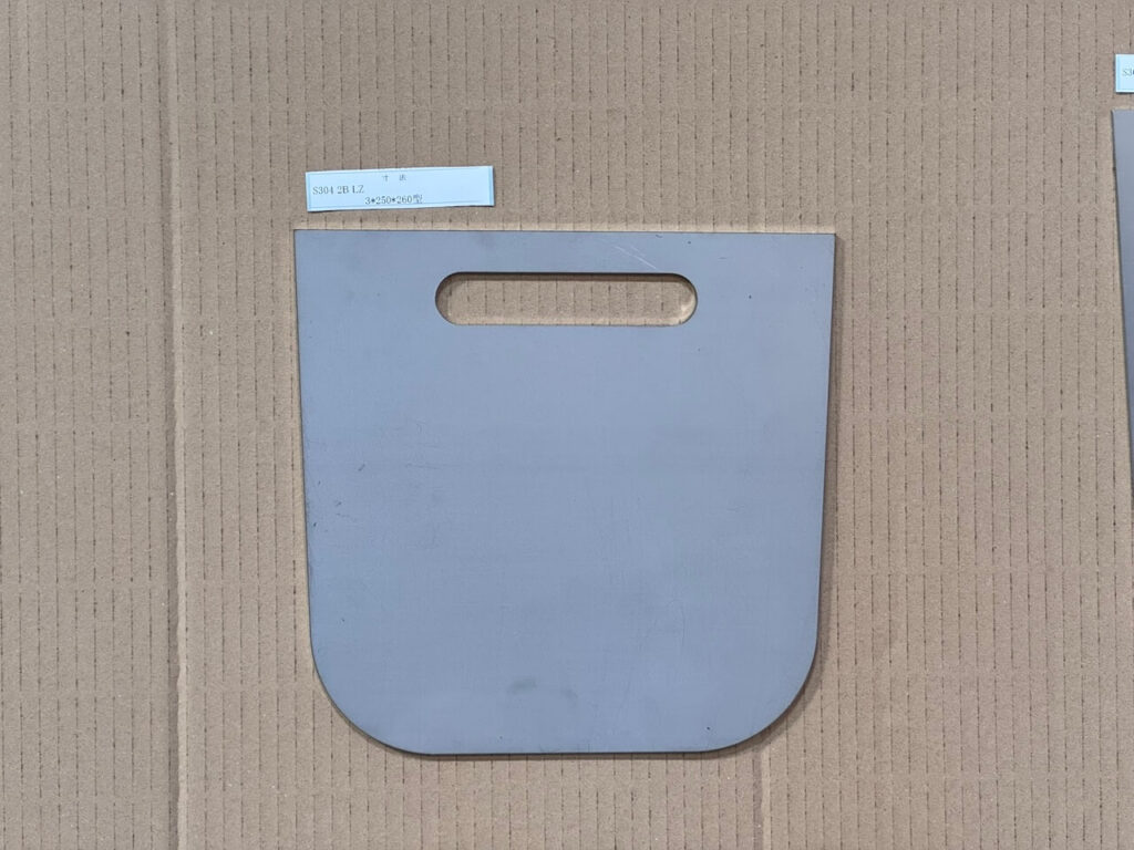 U字溝幅240用の止水板