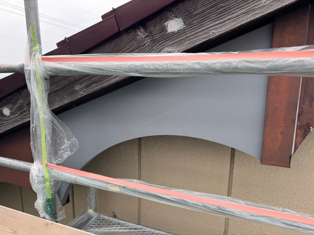 破風板の取付①